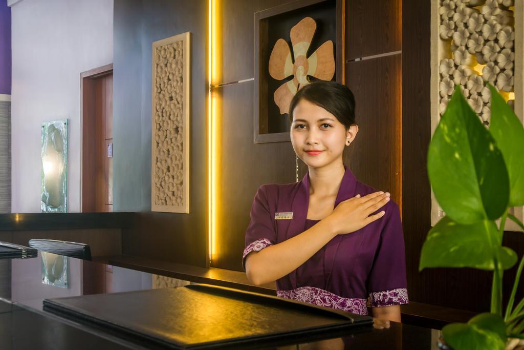 Kuta Central Park Hotel Exterior foto